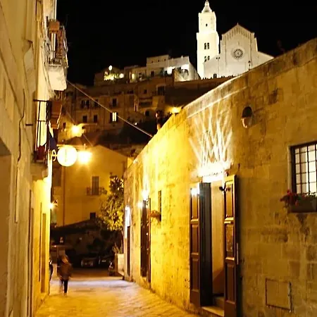Alojamento de Acomodação e Pequeno-almoço Casa Linda Matera