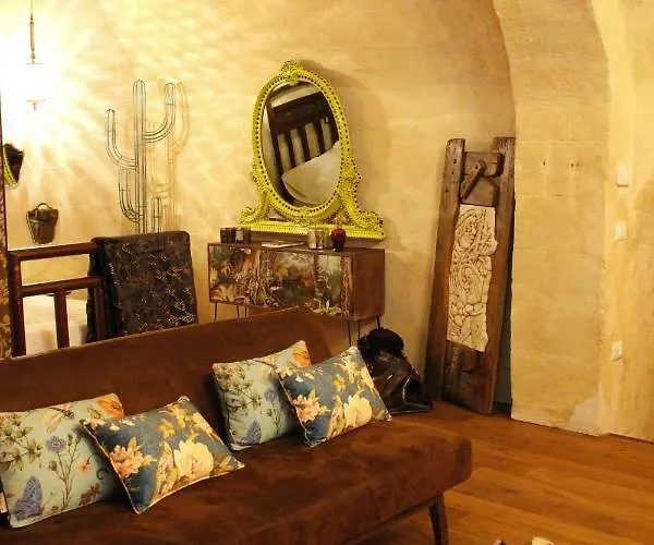 Casa Linda Bed & Breakfast 3*